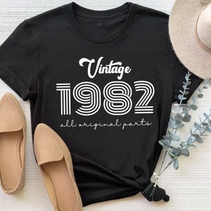 Vintage 1982 Shirt, 1982 Birthday Shirt, 40th Birthday Shirt, 40th Birthday Gift, Retro 1982 Shirt, Custom Birthday Gift, Personalized Gift