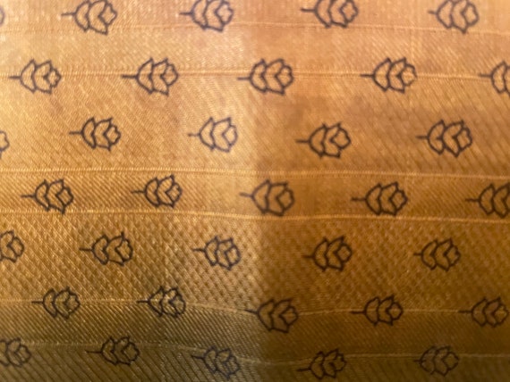 Vintage Pure Silk Saree. Olive Green Print with B… - image 5
