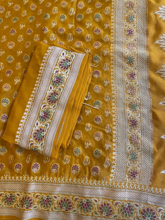 Pure Georgette Banarasi Saree with Floral Jaal in… - image 2