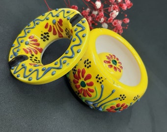 3 Cigarets Holder Details about   Ceramic Hand Made Turkish Ashtrays 