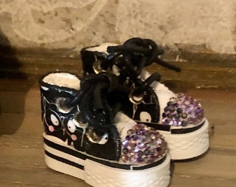 Decorated and jeweled canvas shoes for Blythe