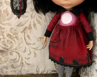 Hand painted dress and petticoat, picture dress for Blythe, gothic dress, Blythe dress, spooky dress, Halloween outfit