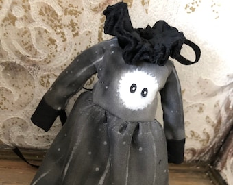 Hand painted dress and collar, picture dress for Blythe, gothic dress, Blythe dress, spooky dress, Halloween outfit