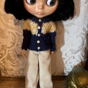 Trousers and cardigan for Blythe, Blythe outfit, corduroy trousers