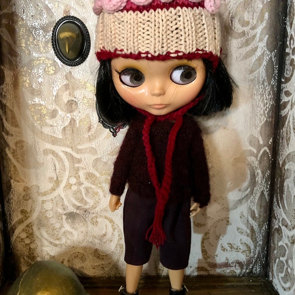 Brain helmet for Blythe, Blythe hat, crochet hat, brain hat