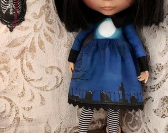 Hand painted dress and petticoat, picture dress for Blythe, gothic dress, Blythe dress, spooky dress, Halloween outfit