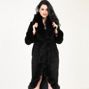White Fox Fur Trimmed Alcantara Coat, Empress Style, Women Stylish and ...