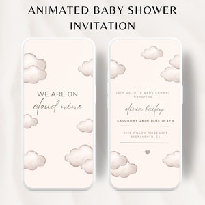 Può includere: Invito animato per un baby shower con sfondo rosa e nuvole bianche. Il testo recita "We are on cloud nine" e "Unisciti a noi per un baby shower in onore di Olivia Bailey. Sabato 24 giugno alle 15:00. 3528 Willow Ridge Lane, Sacramento, CA."