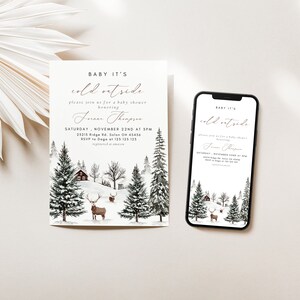 K&ouml;nnte beinhalten: Eine Babyparty-Einladung im Winter-Design mit einer verschneiten Waldszene, einer H&uuml;tte und Rehen. Der Text lautet "Baby it's cold outside" und enth&auml;lt das Datum und die Uhrzeit der Veranstaltung.