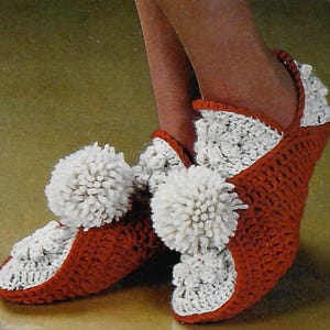 Kit De Tricot/crochet Vintage Bucilla "Feet First" - Modèle Pantoufles Dorées - Années 70 - Occasion Non Utilisé