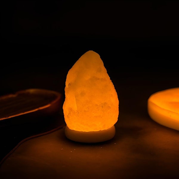Lampada di sale rosa dell'Himalaya - Lampada di sale di rocca in cristallo naturale autentico al 100%, presa UK