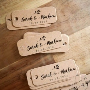 Personalisierte Hochzeit Geschenkanhänger mit Namen und Hochzeitsdatum, 90 Stück, Rustikale Hochzeit Kraft Tags, kleine Geschenkboxen Geschenkanhänger, Hangtags, Custom