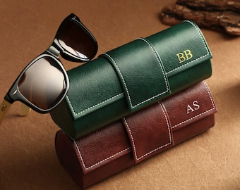 Personalized Glasses Case, Vintage Magnetic Vegan Leather Glasses Case, Custom Eyeglasses Holder,  Best Man Gift, Gift for Dad