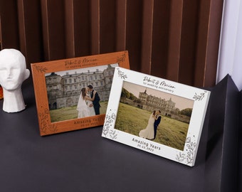 Personalized Wood Photo Frame with Glass, 6" Custom Engraved Frame, Picture Frame, Family Picture Frame, Picture Display, Wedding Gift