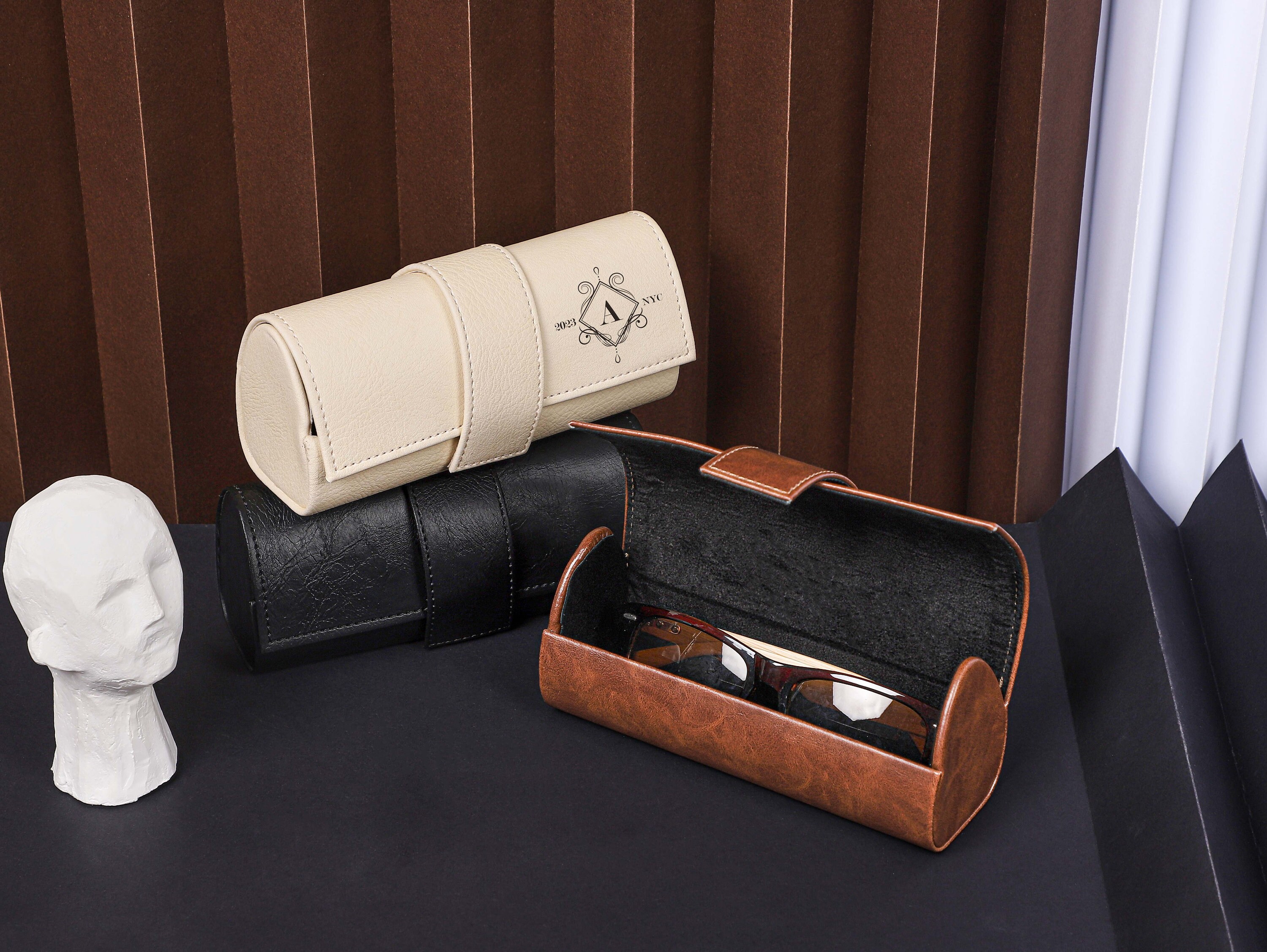 Personalized Leather Glasses Case, Leather Glasses & Sunglass Case, Vintage Magnetic Vegan Leather Glasses Case for Men and Women