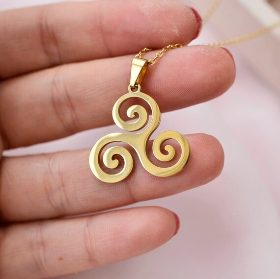 Dainty Short Spiral Pendant Necklace