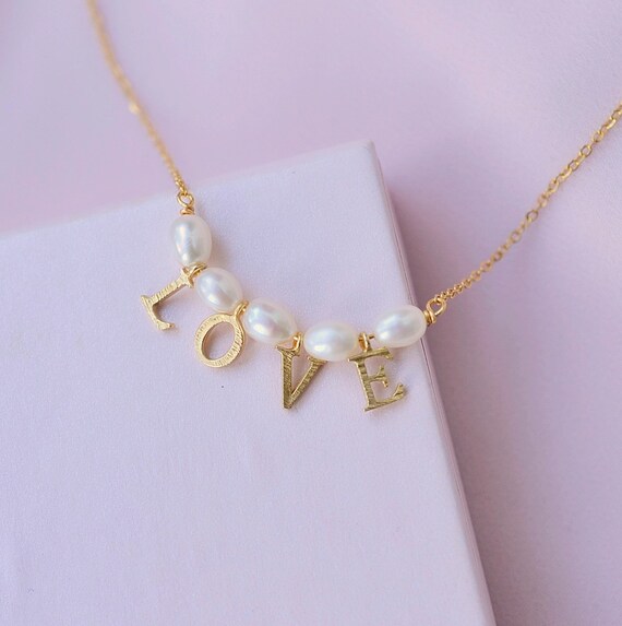 Special necklace best sale for girlfriend