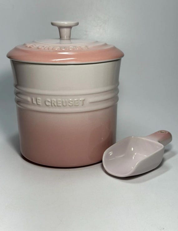 Le Creuset フードストッカー ピンク Le Creuset Pet Food Treat Canister and Scoop Set ~ Shell Pink