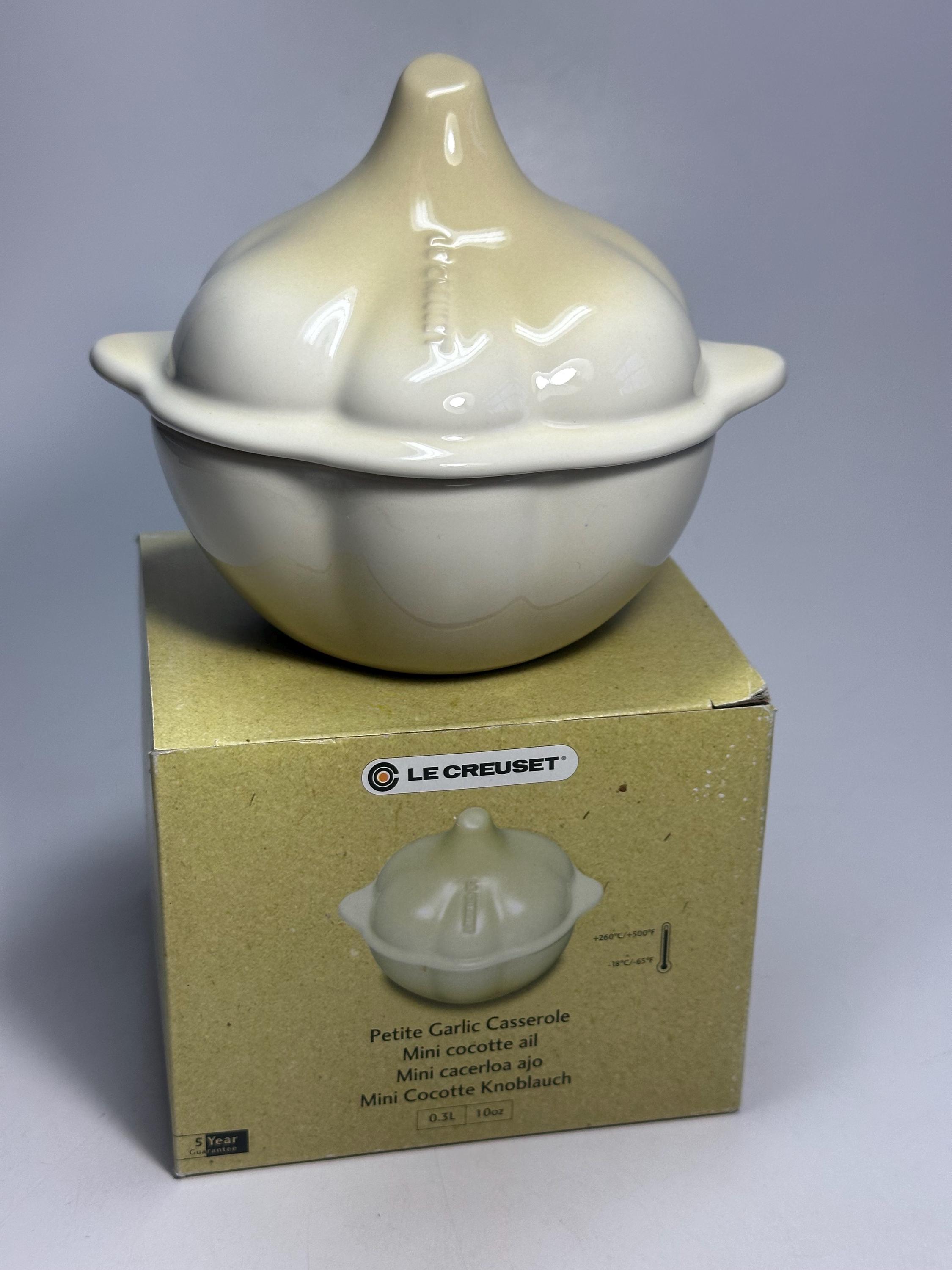 Le Creuset Dune Garlic Stoneware Ceramic 10 Ounce Cocotte ~ New