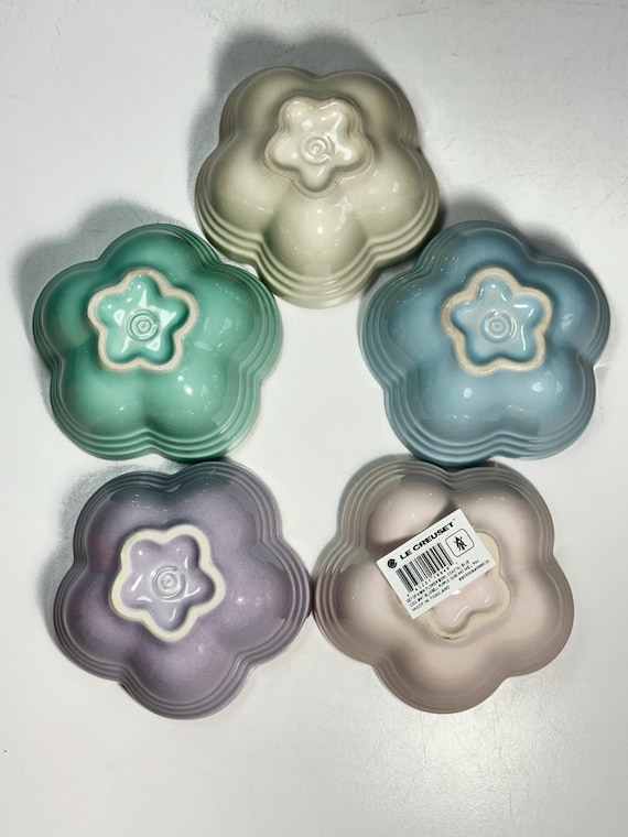 Le Creuset Mini Flower Dish Bowl Set ~ Hibiscus , Provence