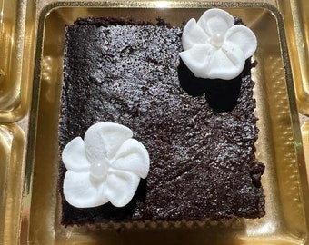 Mini Black Cake/Rum Cake with Royal Icing