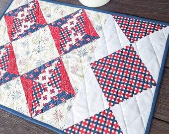 American Table placemat PDF pattern