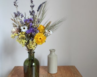 Dried Flower 'Spring' Bouquet | Posies | Glass Vase | British Grown Flowers | Natural Home Décor | Table Decoration | Birthday Gifts