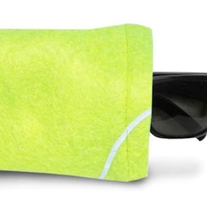 Pochette pour lunettes de soleil de tennis - fabriquée à partir de matériaux réels pour les balles de tennis