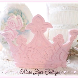 Cama de princesa rosa com dossel ou coroa de parede, opções de cores, berço, solteiro, cama de casal, decoração de mesa de sobremesas para festas/eventos, quarto de bebê para meninas