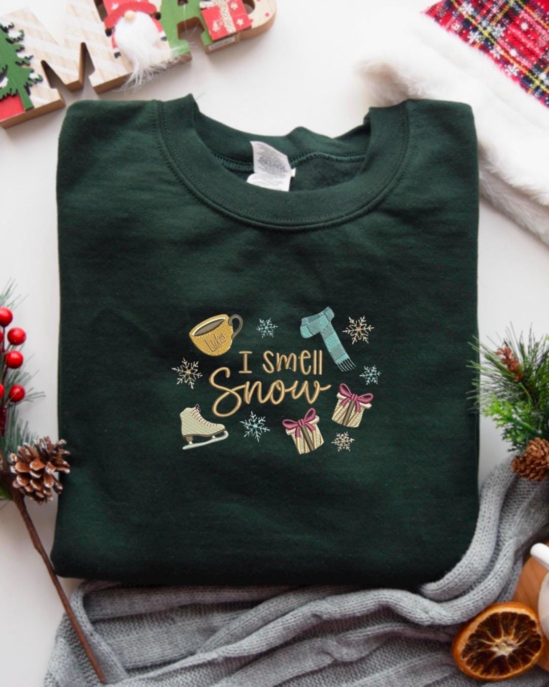 I Smell Snow Crewneck Sweatshirt - Cozy Embroidered Sweatshirt - Winter Aesthetic Gift - Gilmore Girls Inspired Sweater - Cozy Pullover