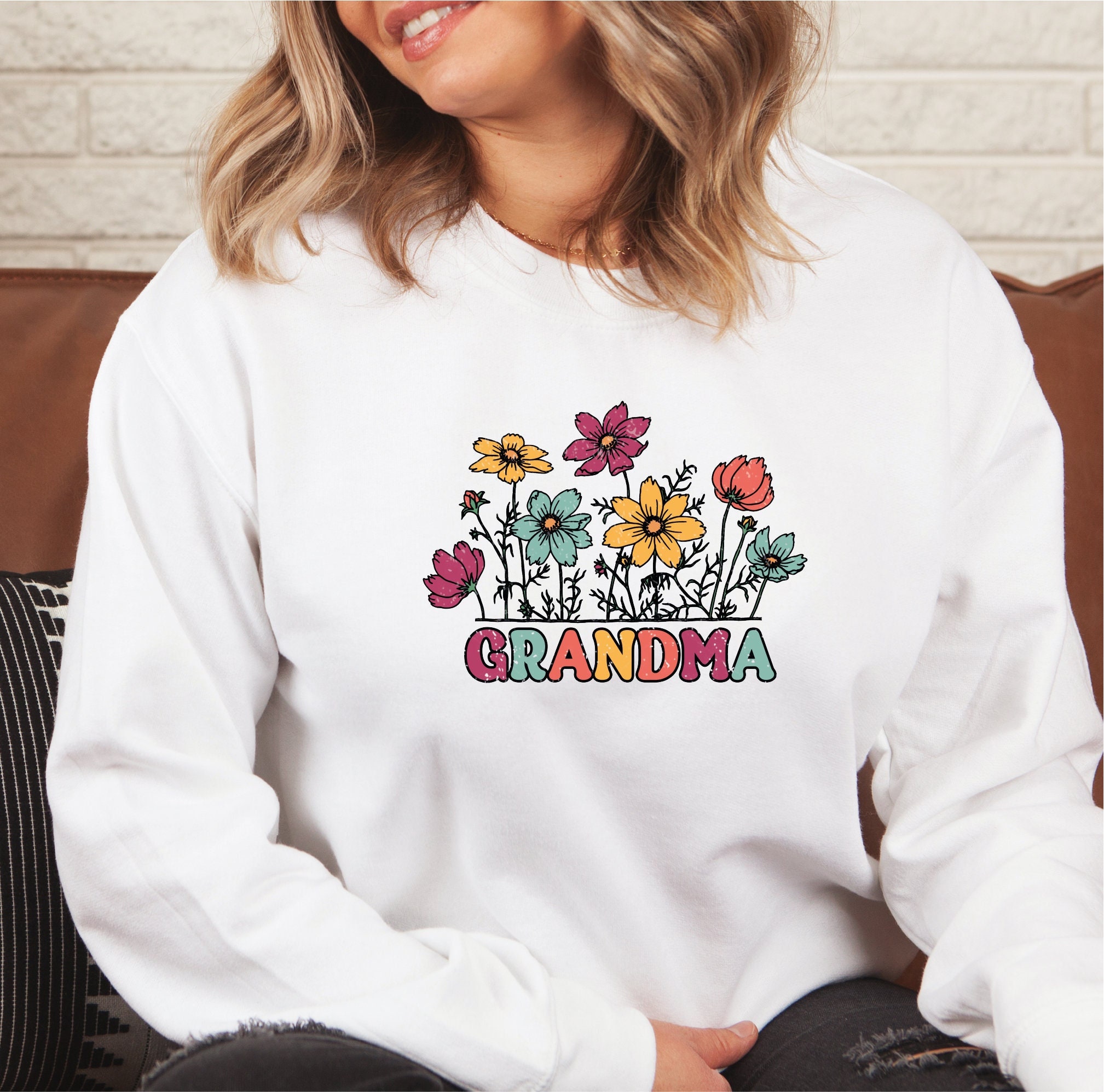 Best grandma deals sweatshirt