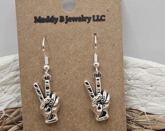 Handmade Silver Peace Sign Dangle Earrings: 60s 70s Style