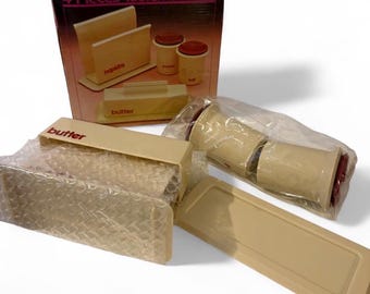 VTG Retro 70s Tablemate 4 Pc Set Beige Butter Dish Salt Pepper Napkin Holder NOS