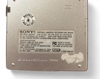 2003 Sony Walkman MZ-NF810 Silver Minidisc Player Netmd Fm/am/tv
