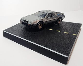 Hot Wheels Dash Drifter Pad WITH BOULEVARD DELOREAN