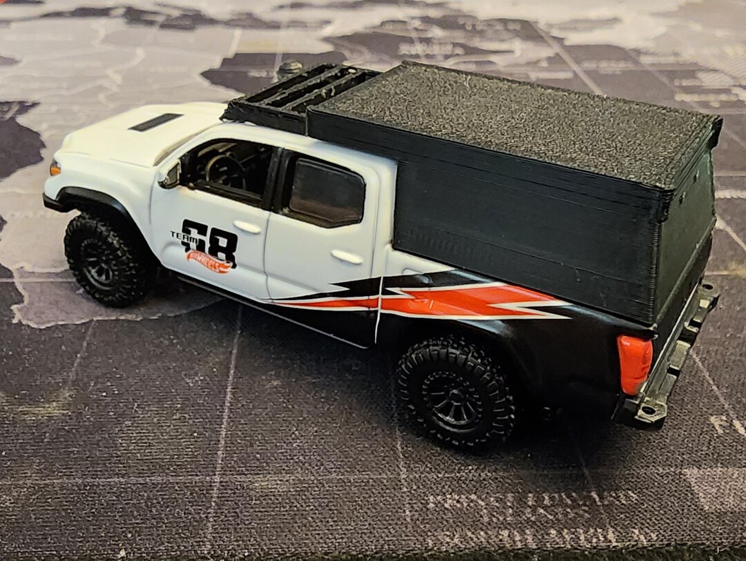 Roues de remplacement à échelle 1/64 - Marque - Modèle - 8 pièces