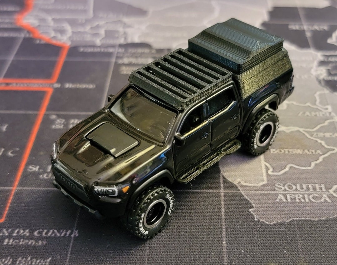 Custom Toyota Hot Wheels Real Riders Overland off Road