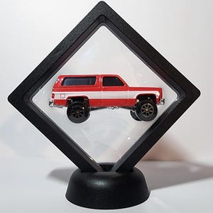 Diecast Chevy K5 Blazer in Floating Display