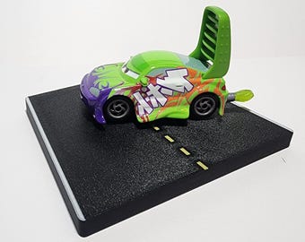 Coches Wingo Pixar Hot Wheels / Juguete de derrape con tablero / Regalo de la película Cars