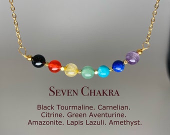 Rainbow Seven Chakra Crystal Necklace, Dainty 7 Chakra Healing Protection Crystals Choker, Delicate  Energy Charged Necklace For Her #7C01