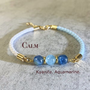 Kyanit, Aquamarin, blaue Kristalle Perlen Armband, geflochtene Lederschnur, natürlicher Kristall Schmuck, bunt und entspannend Geschenk für Yoga-Liebhaber