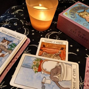 3 lectures de cartes de tarot : description complète et détaillée/expliquée des paragraphes.