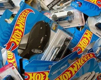 Hotwheels jdm mystery box’s ( includes 7 cars)