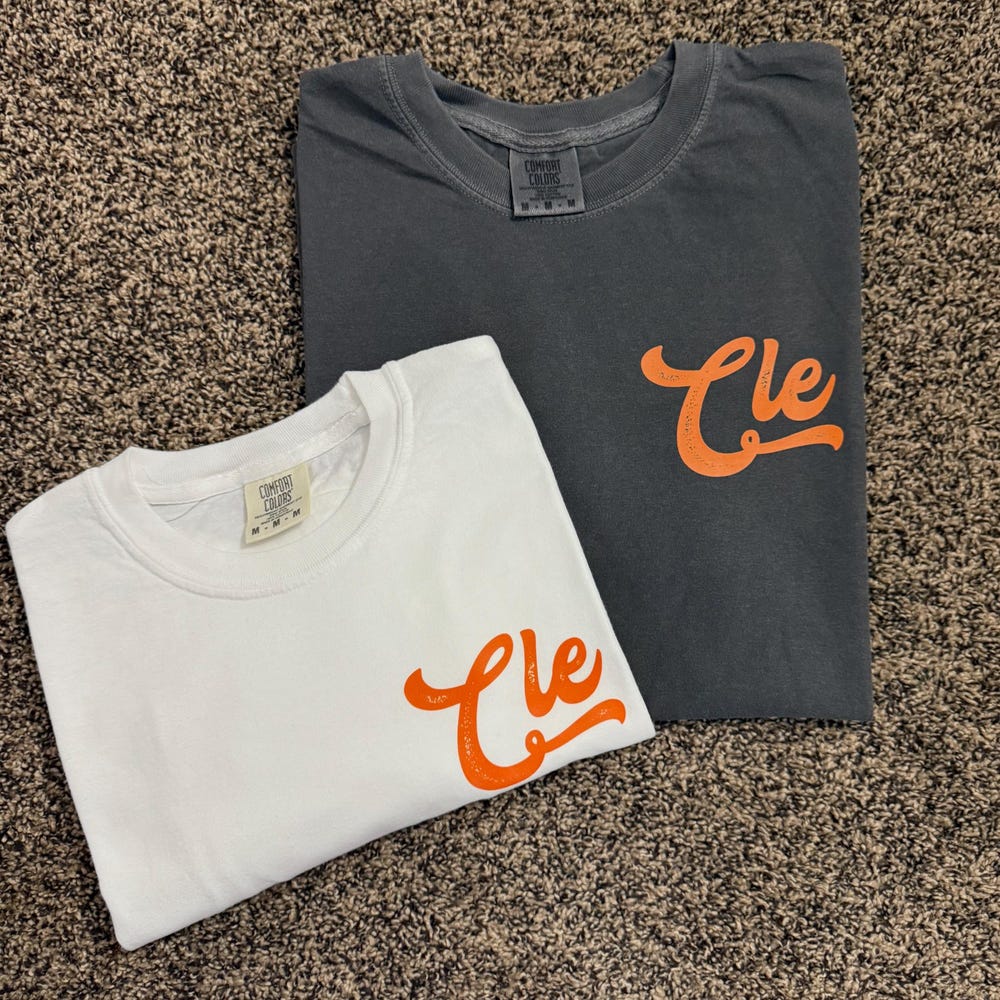 Retro Cleveland Football T-Shirt | Vintage Cle Tee | Cleveland Football Fan Shirt | Game Day Attire Fashion24Hs