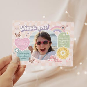 Carte de remerciement photo d'anniversaire fille groovy, remerciement papillon rétro, tout âge, modèle modifiable/imprimable, téléchargement immédiat, #H062