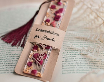 Lesezeichen Trockenblumen dunkelrot | personalisiert | Resin | Blumen | Name | Buchstaben | Geschenk | Geschenkidee | Gastgeschenk