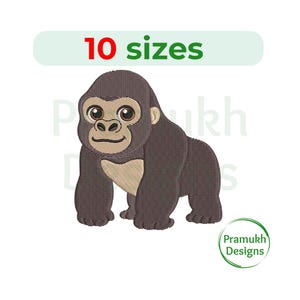 Op de afbeelding: Geborduurd ontwerp van een cartoon gorilla in bruin- en beigetinten, met een vriendelijke uitdrukking. De tekst "10 maten" staat boven de gorilla en het logo "Pramukh Designs" staat rechtsonder.