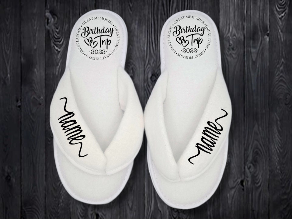 Buy Black Flip Flop & Slippers for Men by Hummel Online | Ajio.com