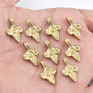 19mm - 20pcs Raw Brass Charms, Brass Pendants, Boho Charms Pendants For Jewelry Makings And Macrame