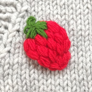 Details of the 3D fluffy strawberry.